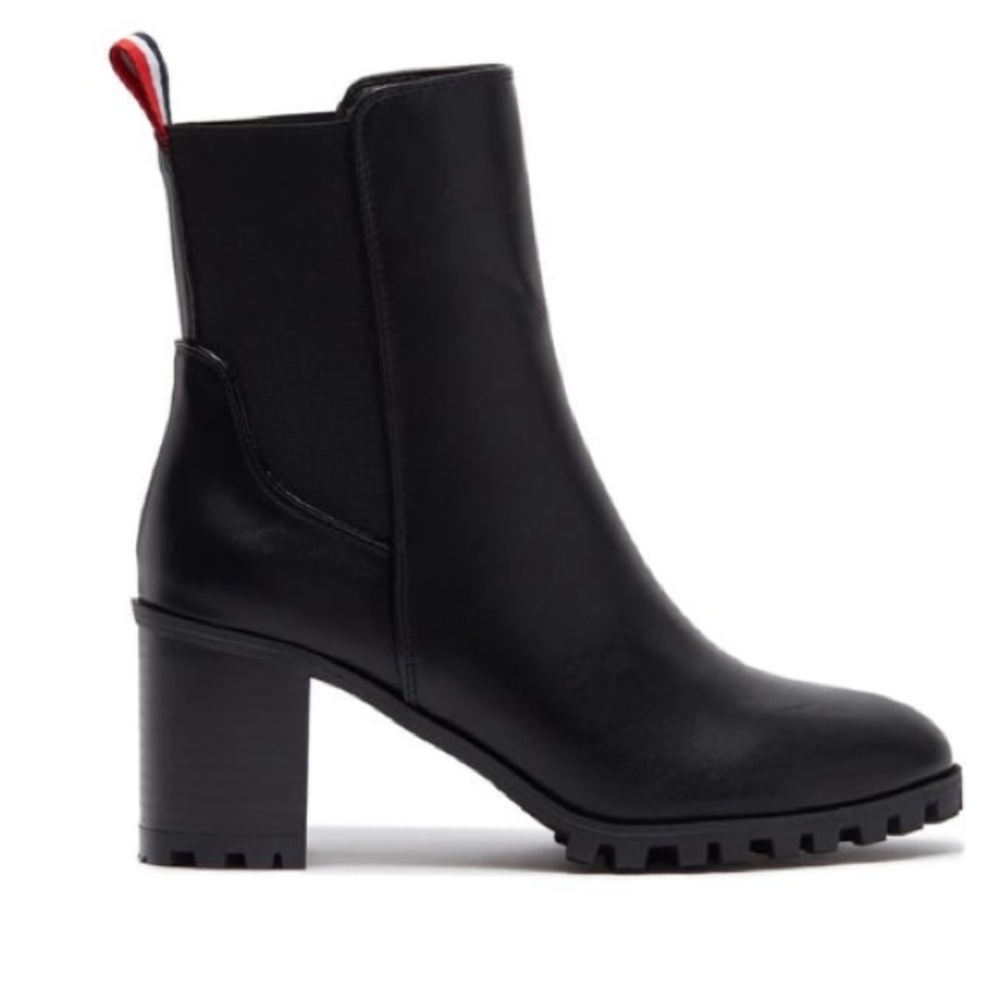 Bamber Lug Sole Chelsea Bootie
